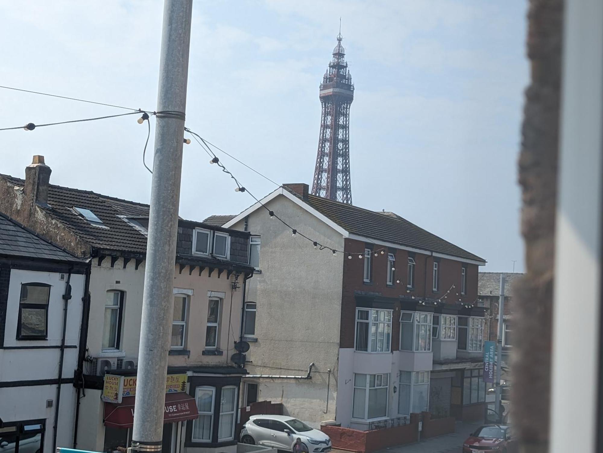 Wonky Towers Bed & Breakfast