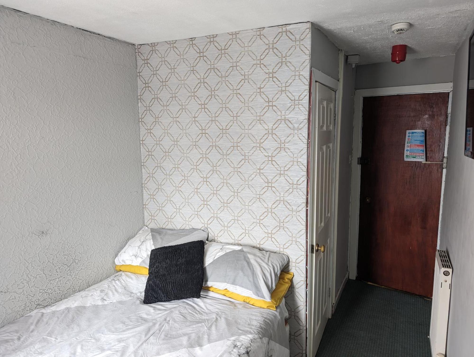 Wonky Towers Bed & Breakfast